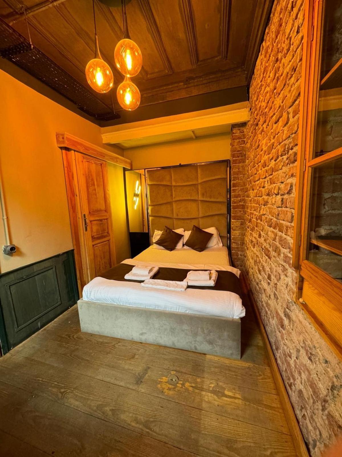 Berfinn Hotel Besiktas Istanbul Exterior photo